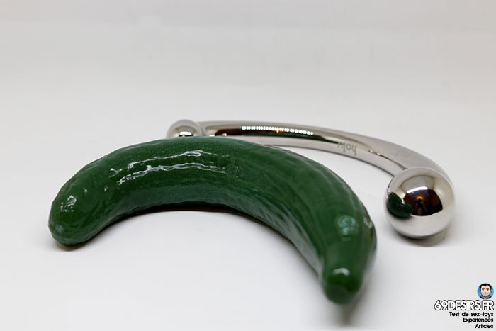 curved cucumber dildo - 19