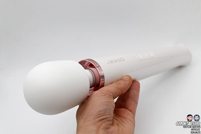 Le Wand Rechargeable Massager - 16