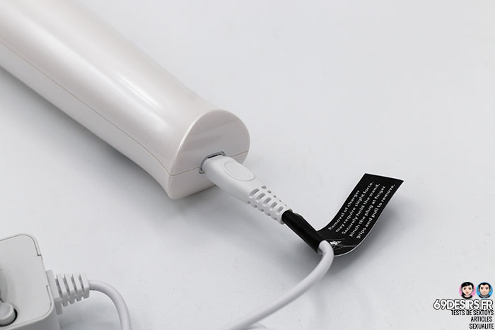 Le Wand Rechargeable Massager - 19