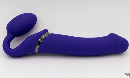 Strap-On Me Vibrating Bendable Review – Perfect for pegging ?