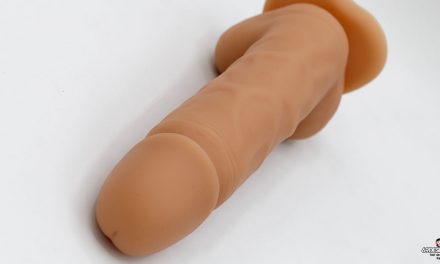 Strap-on-Me Sliding Skin Dildo Review – Double density sextoy